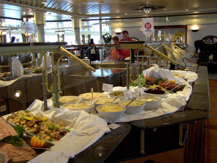 Hurtigruten Cruise Lines MS Finnmarken Interior Dining Buffet.JPG
